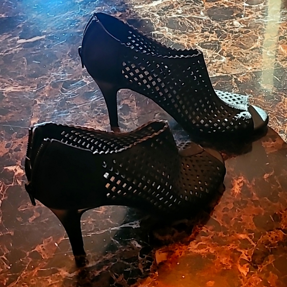 Black heels